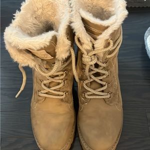 Women winter boots